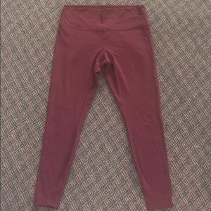 Maroon 7/8 Wunder Under Luxtreme Leggings